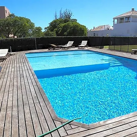 Hotel Dos Salgados - Beachfront, 6 Golf Courses, 6bdr 4*
