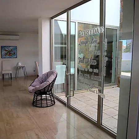 Dos Salgados - Beachfront, 6 Golf Courses, 6bdr