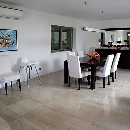 Dos Salgados - Beachfront, 6 Golf Courses, 6bdr