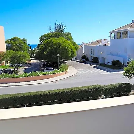 Dos Salgados - Beachfront, 6 Golf Courses, 6bdr Hotel Guia (Faro)